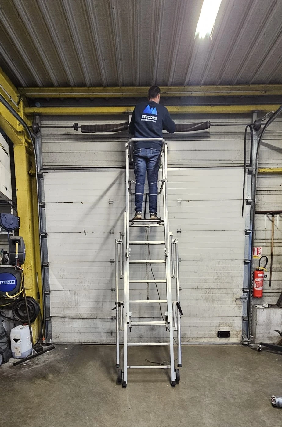 vercors_stores_fermetures_maintenance_professionnels