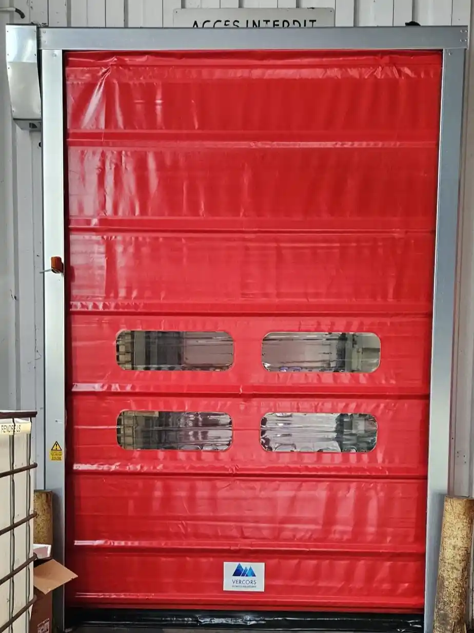 VERCORS_STORES_ET_FERMETURES_Pose_Installation_Grenoble_Vercors_Pays_Voironnais